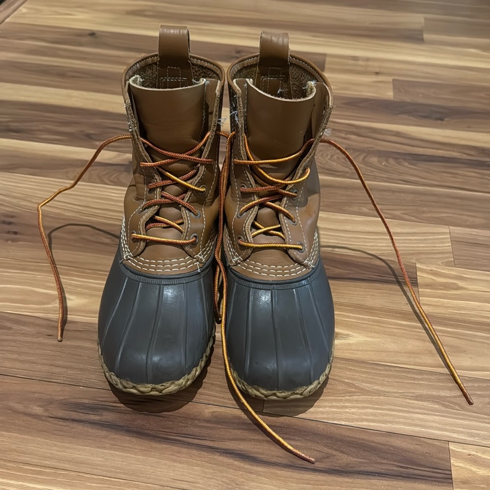 Women’s 8” Thinsulate Bean Boots Brown